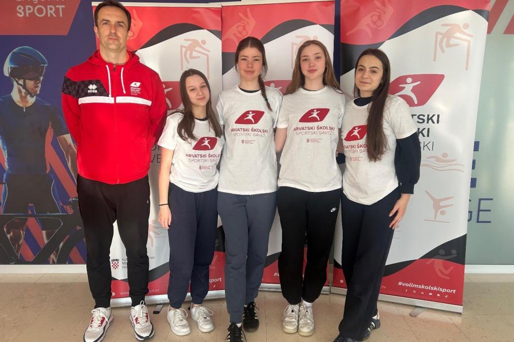 Ženska ekipa stolnog tenisa