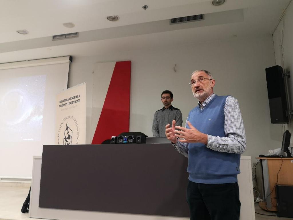 Akademik Milko Jakšić