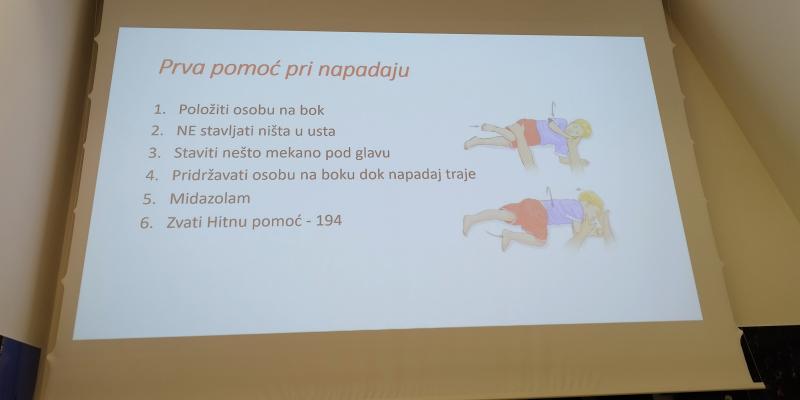 Kako pomoći osobi u slučaju epileptičkog napadaja?